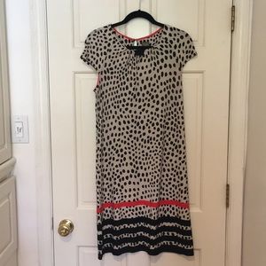 Classy polka dot dress with color rim